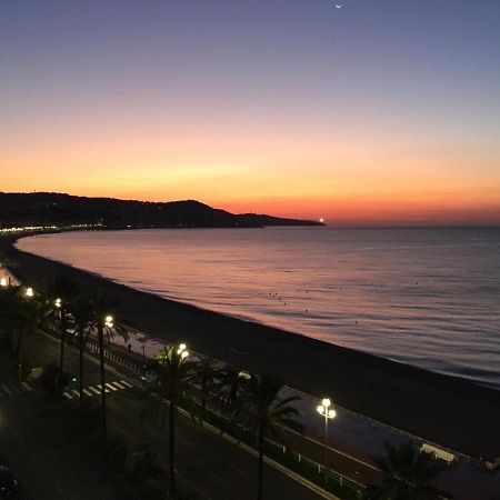 Appartement Front De Mer - Promenade Des Anglais Nice Exterior photo